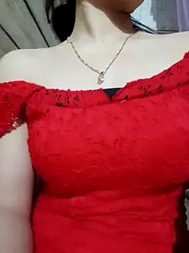 Freechat LucyyLy on StripChat