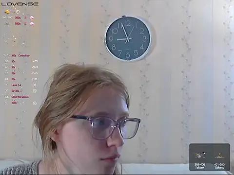 Freechat LustfulSarah on StripChat