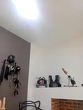 Freechat MariaGaitan on StripChat