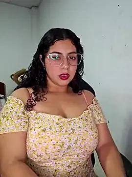 StripChat Mary_pinkish is Freechat Mary_pinkish — play with nipples