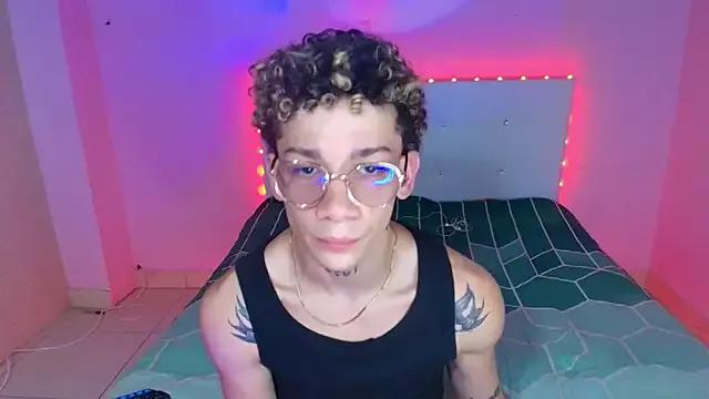 Freechat mateodeamjo on StripChat