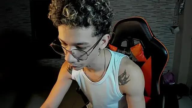 Freechat mateodeamjo on StripChat