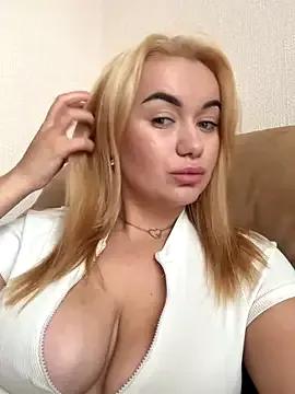 Maya_Willis on StripChat 