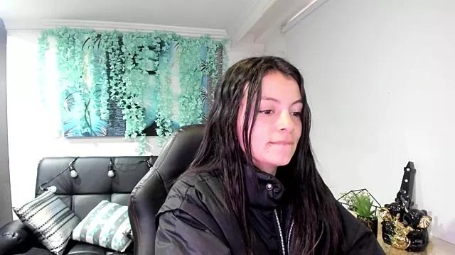 Freechat Meghan320 on StripChat