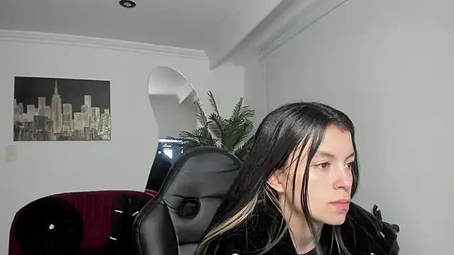 Freechat Meghan320 on StripChat