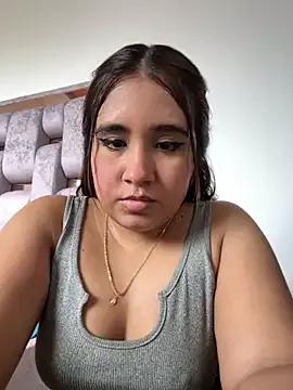 Freechat melyescobar on StripChat