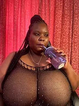 Freechat Michyboldy on StripChat