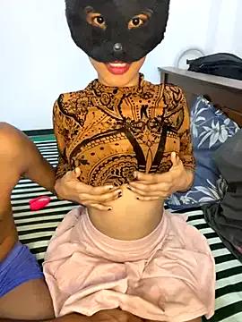 Mimi__2003 on StripChat 