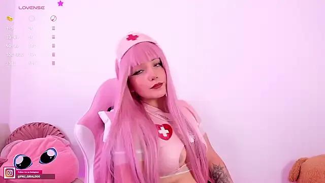 Freechat misspaulinaa on StripChat