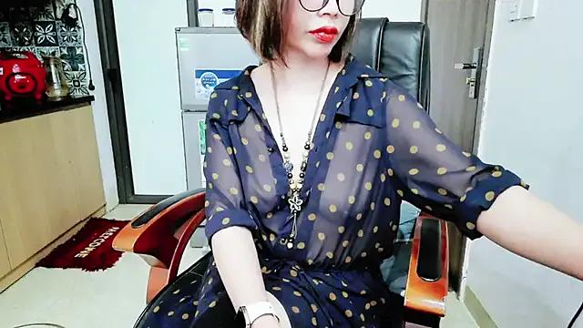 Miu-Le — xin hy cng ti phun nc xut tinh nhe