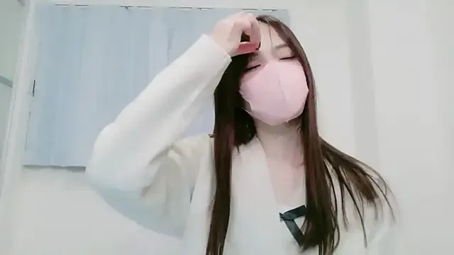 NANA_7 on StripChat