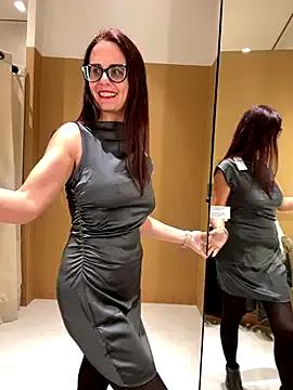 Freechat NataKitten on StripChat