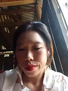 Freechat Ngocmi909 on StripChat