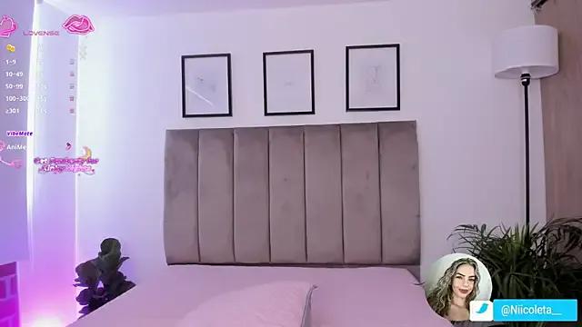 Niicoleta on StripChat 