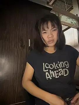 Freechat NinaHMiu on StripChat