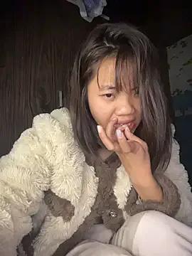 Freechat NinaHMiu on StripChat