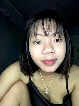 Freechat NinaHMiu on StripChat