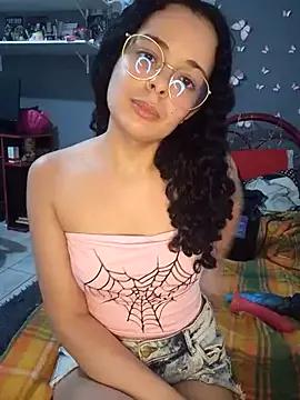 Freechat NinaSweet2 on StripChat