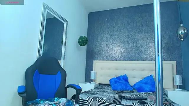 StripChat oliver__brown is Freechat oliver__brown — cum in public!!!