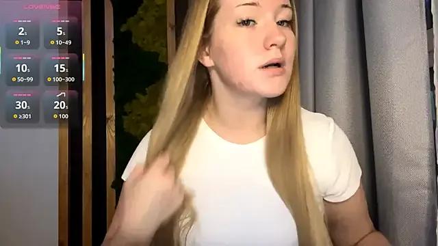 Freechat PandaFluff on StripChat