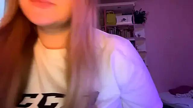 Freechat PandaFluff on StripChat