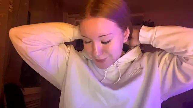 Freechat PandaFluff on StripChat