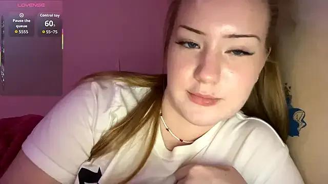 Freechat PandaFluff on StripChat