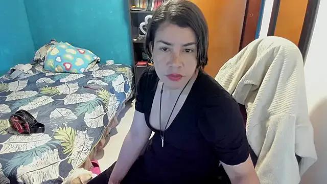 Freechat peanut_tangerine on StripChat