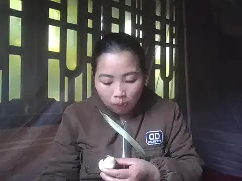 PhamPhung — Freechat on StripChat