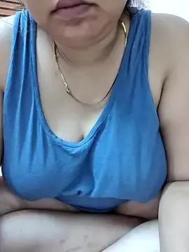 Freechat Ruchikalive on StripChat