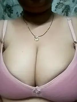 Freechat sajida34 on StripChat