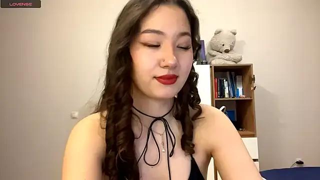 Freechat Sakuravice on StripChat