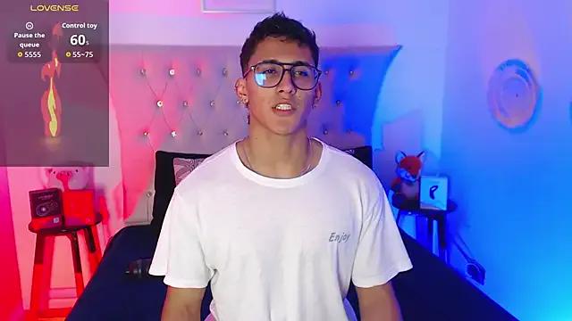 StripChat SalvadorFit is Freechat SalvadorFit — HI SAL!!