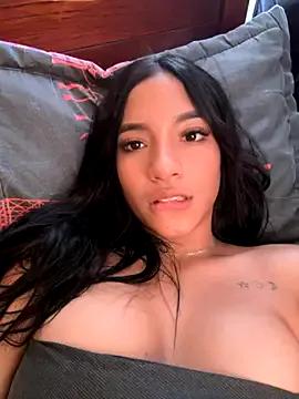 Freechat Saray_reyes on StripChat