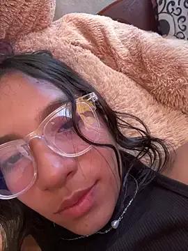 Freechat Saray_reyes on StripChat