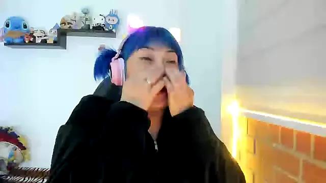 Freechat Shaddycute_ on StripChat