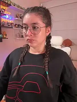 Freechat Sharon_07 on StripChat