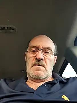 Freechat snickers1 on StripChat