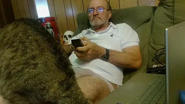 Freechat snickers1 on StripChat