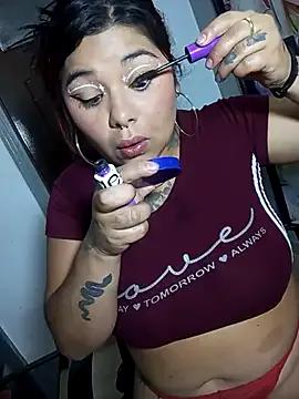 Freechat snow_belle on StripChat