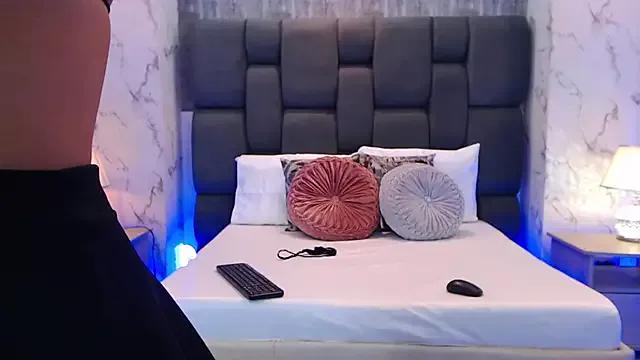 Freechat SophieWolkman on StripChat