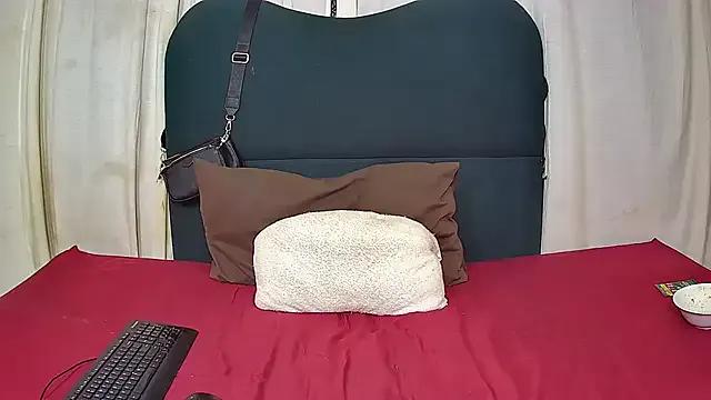 StripChat Squirt_bitchxxx is Private Squirt_bitchxxx — i'm horny babe