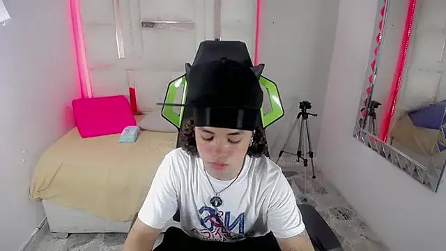 StripChat Stein_ is Freechat Stein_ — SHOW CUM IN PUBLIC!!!