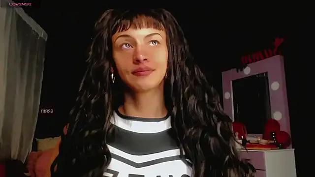 Summer_XO on StripChat 