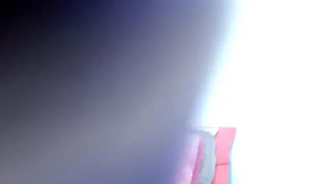 Freechat suzanhot_30 on StripChat