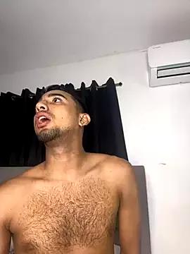 Freechat sweethoneytsx on StripChat