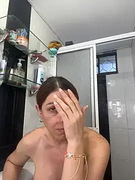 Freechat sweethoneytsx on StripChat