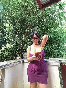 Freechat sweetieme on StripChat