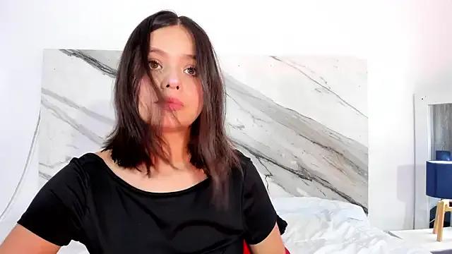 Freechat thamiina_ on StripChat