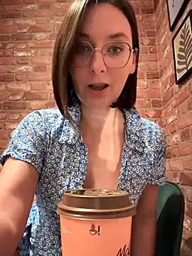 Freechat The_Snowwhitee on StripChat